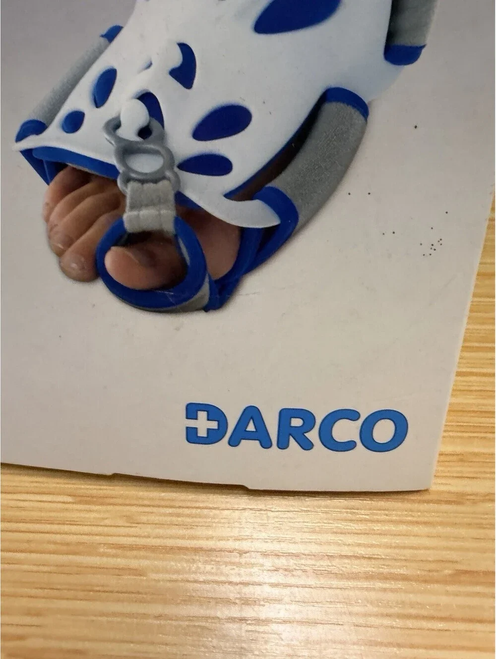Darco Body Armor Night Splint Standard White Foot Size: Universal *